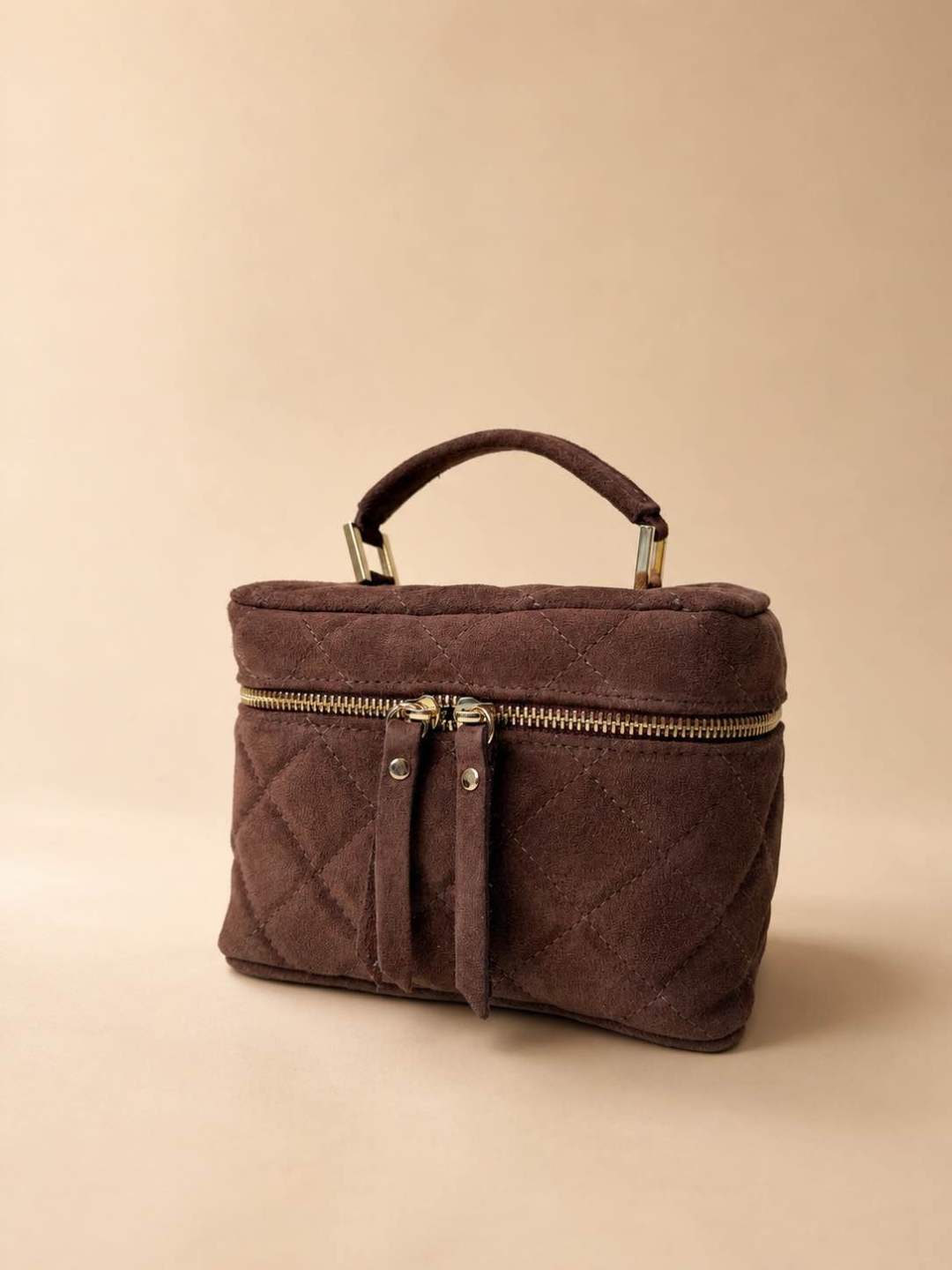Wiener Tasche | WAUW Fashion und andere Vienna im Großhandel für dein Geschäft im Trend auf Faire.